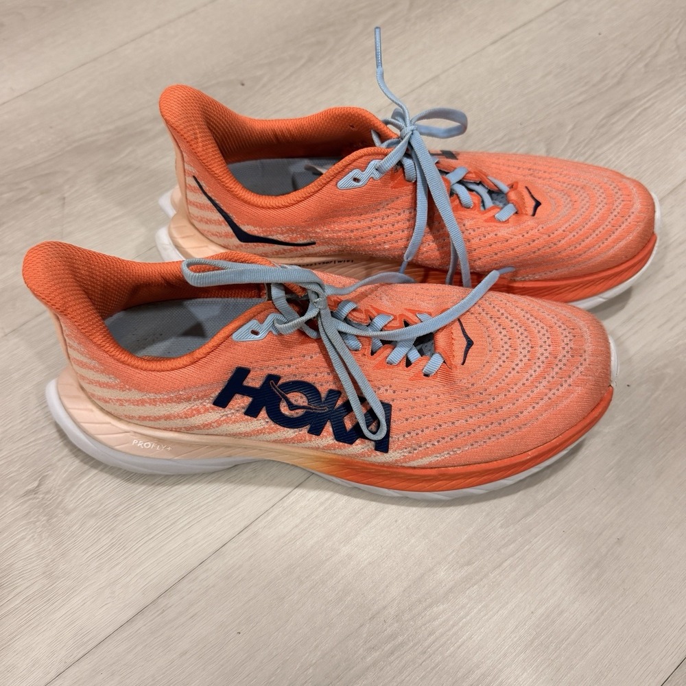 Size 8.5 - Hoka One One HOKA Mach 5 Camellia Peach W